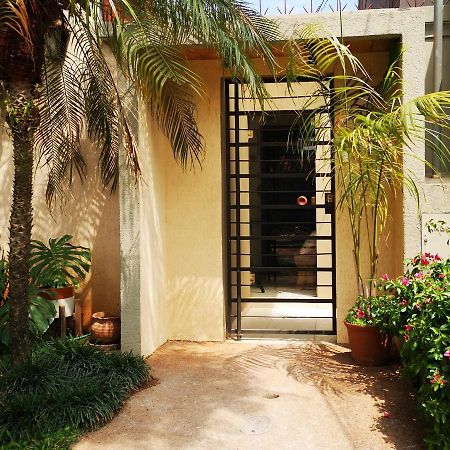 Violeta Roga Assunção Exterior foto